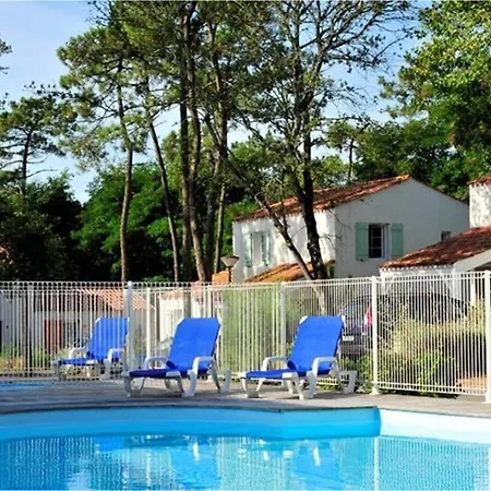 L'acacias * Longeville-sur-Mer