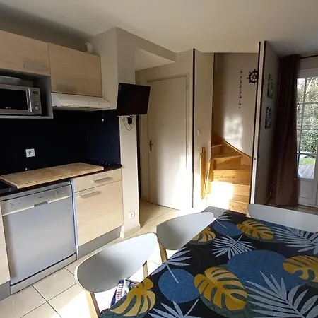 Holiday home L'acacias *